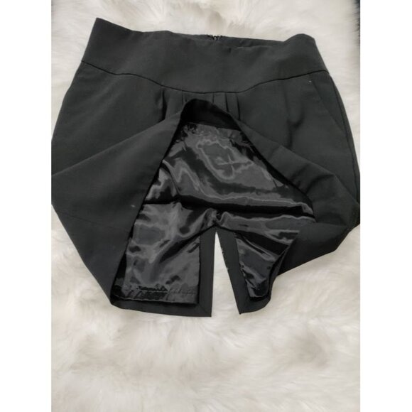 Express Design Studio Black Back Slit Career Mini Skirt Women's Size 10 NWT - Picture 5 of 10